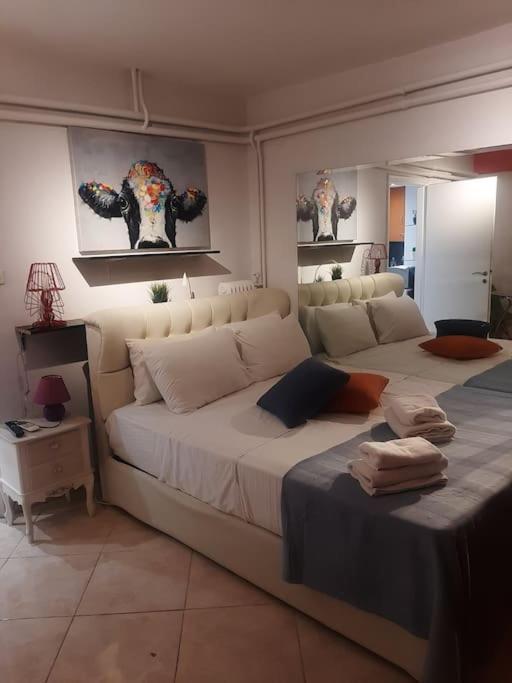 Harrys Apartment Athens Exterior photo