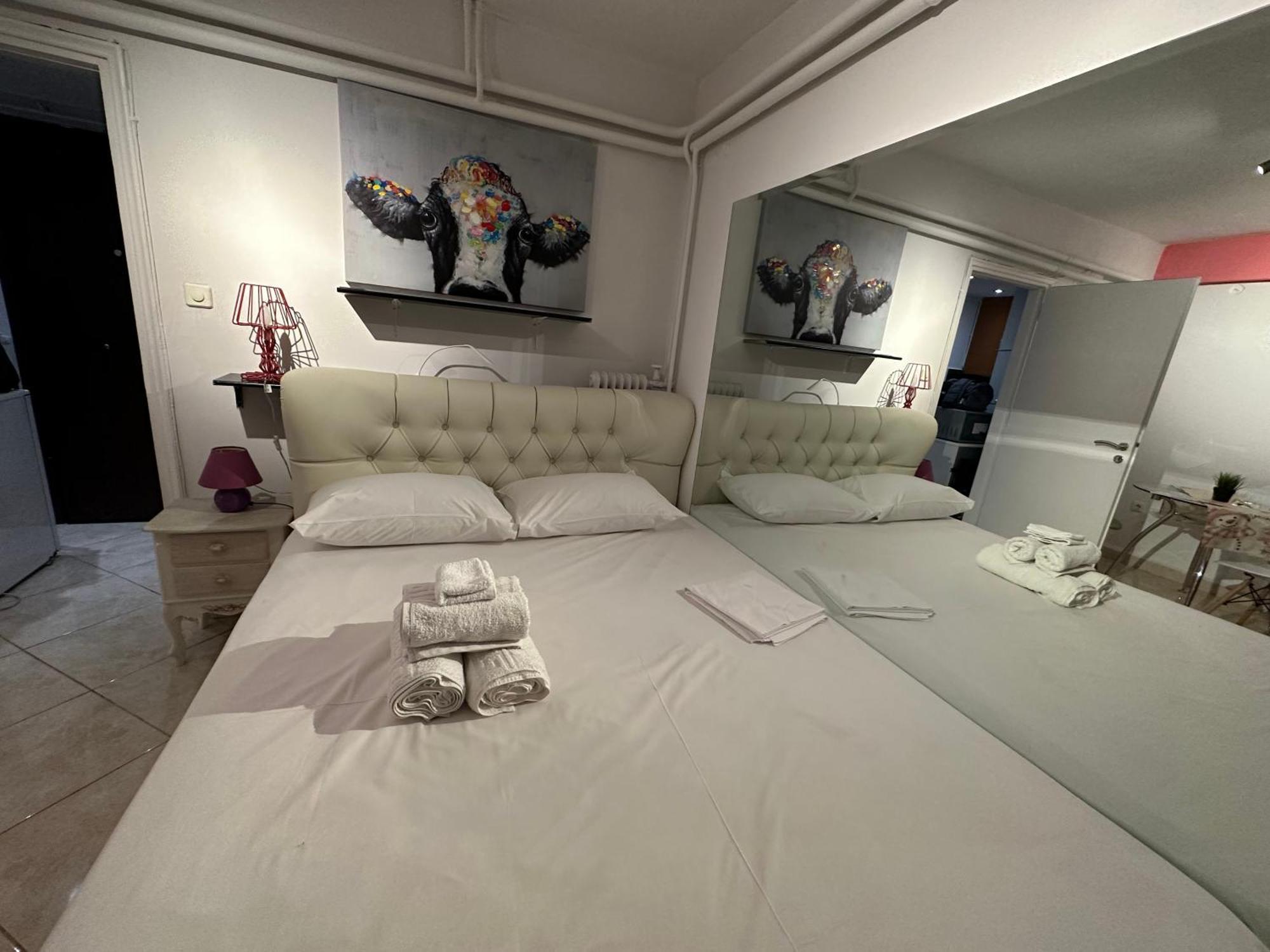 Harrys Apartment Athens Exterior photo